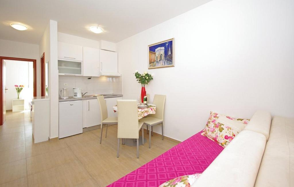 Apartmani Mila Brela Exterior foto