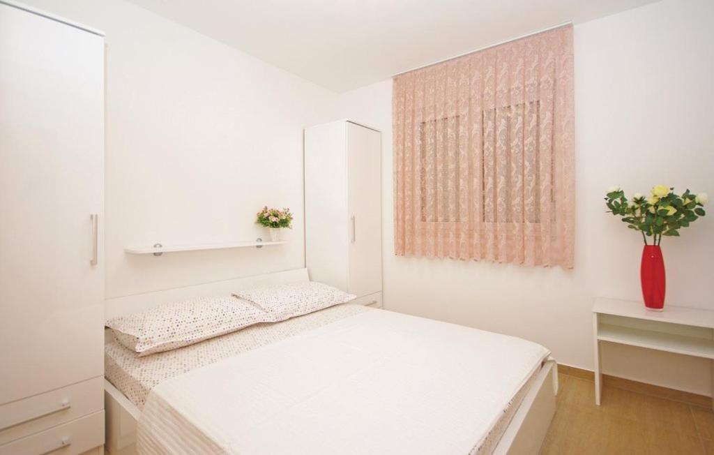 Apartmani Mila Brela Exterior foto