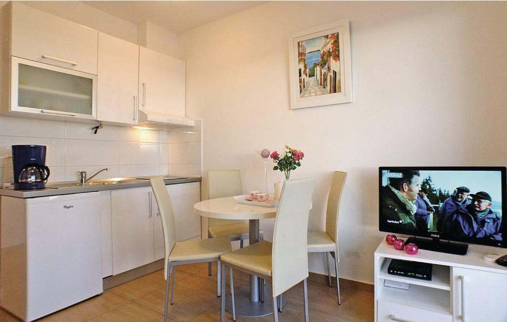 Apartmani Mila Brela Exterior foto